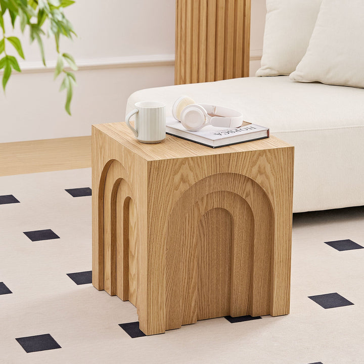 Modern Black MDF Side Table – Small Accent End Table for Living Room & Bedroom Sangria Beech