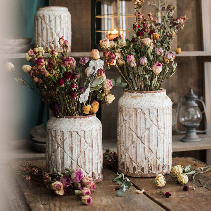 Handmade Ceramic Vase with Textured Finish – Small, Medium & Large Sizes – White, Tan & Mixed Colors Sangria Uranus