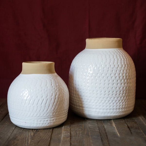 Handmade White Ceramic Vase – Sculptural Table & Flower Vase (Small or Large) Sangria Uranus