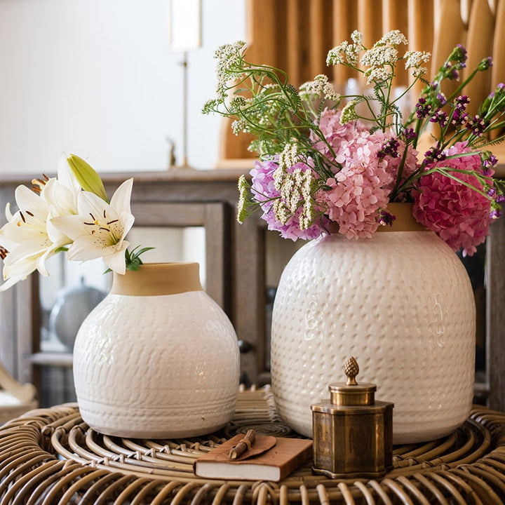 Handmade White Ceramic Vase – Sculptural Table & Flower Vase (Small or Large) Sangria Uranus