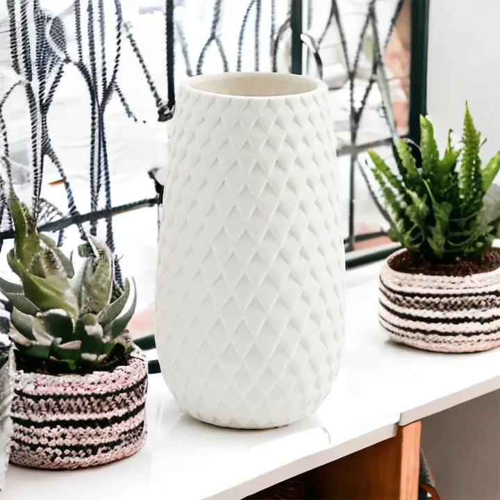 Diamond Weave White Ceramic Vase – Modern Geometric Dolomite Flower Vase, Medium & Large Sizes Cerise Thalassa
