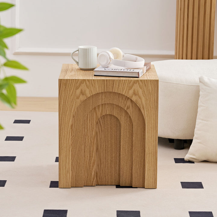Modern Black MDF Side Table – Small Accent End Table for Living Room & Bedroom Sangria Beech