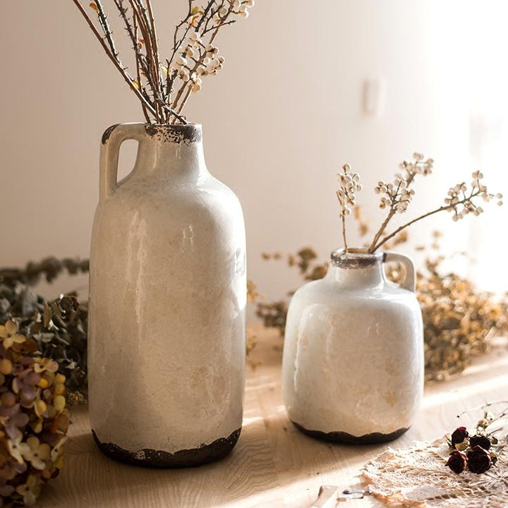 Handmade Ceramic Vase – Artisan Pottery Vase with Glazed Finish – Decorative Tan & White Accent Vase Sangria Uranus