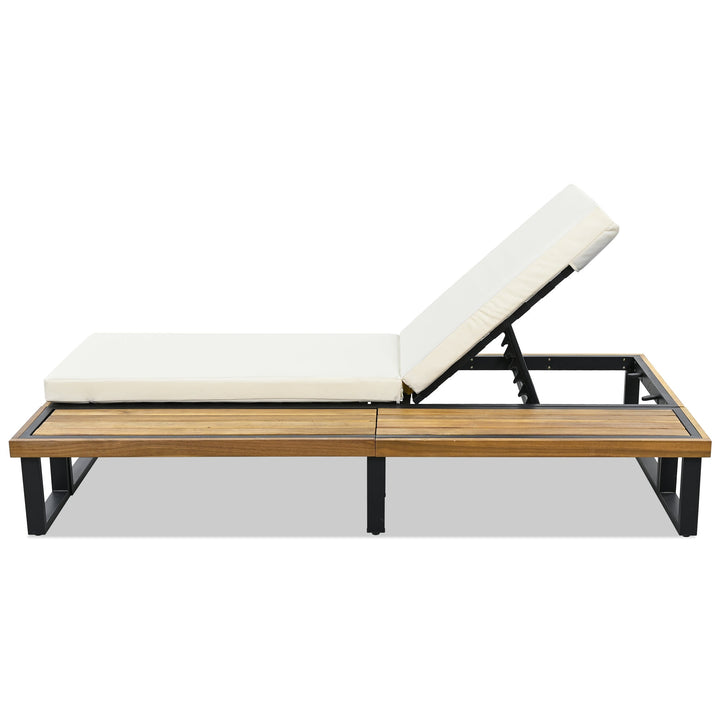 Adjustable Outdoor Chaise Lounge Chair with 5-Position Recline, Acacia Wood Frame & Thick Cushion – Poolside Recliner with Side Table, Beige Sangria Beech