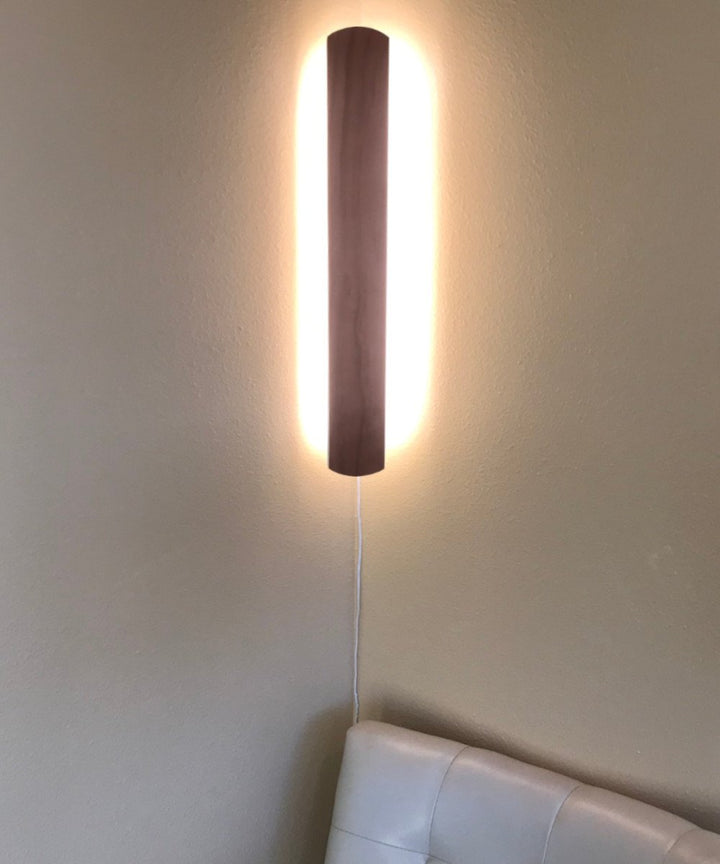 Hover Plank 3" W Solid Wood Corner/Wall Accent Light – Plug-In Floating LED Light with Dimmer – Modern Oak Finish by Home Thulite