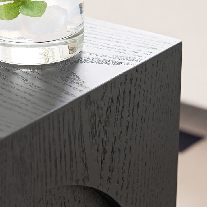 Modern Black MDF Side Table – Small Accent End Table for Living Room & Bedroom Sangria Beech