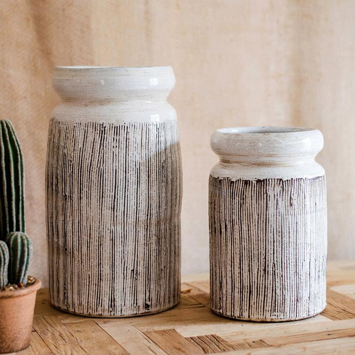 Handmade Ceramic Vase with Textured Finish – Small & Large Sizes, White & Brown Mixed Colors Sangria Uranus