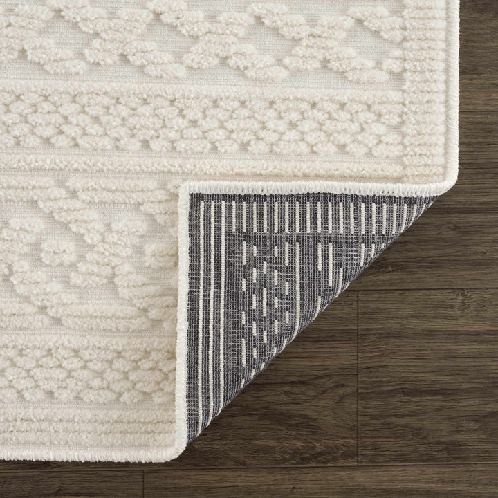 Fadey Washable Area Rug – Beige & Ivory High-Low Trellis Design, Machine Woven Medium Pile, Boho & Transitional Style Champagne Themis