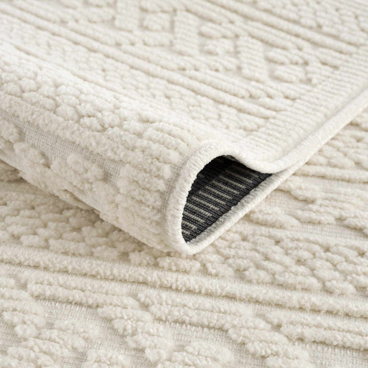 Fadey Washable Area Rug – Beige & Ivory High-Low Trellis Design, Machine Woven Medium Pile, Boho & Transitional Style Champagne Themis