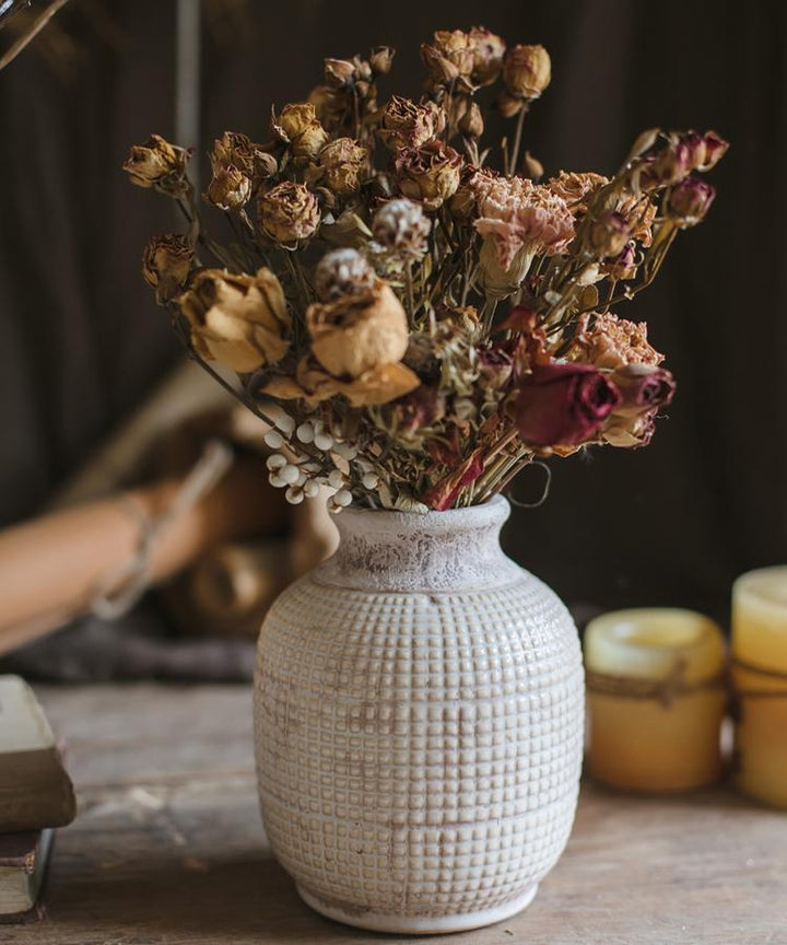 Handmade Ceramic Vase with Textured Finish – Small & Large Sizes in White, Tan & Mixed Colors Sangria Uranus